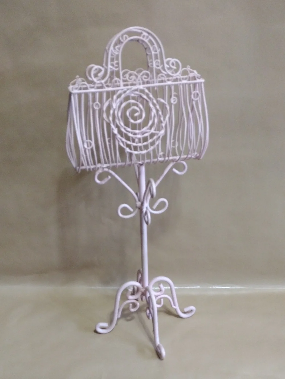 Pink Wire Rose Purse Jewelry Stand For Earrings Pins Chains Watch Dresser Accent